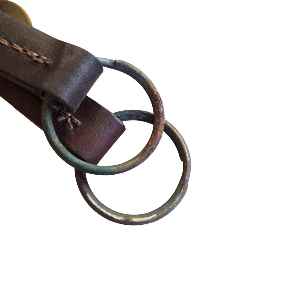 Marlboro Brand Vintage Brass‎ Leather Key Rings Keychains Lot of 2 Circle Logo
